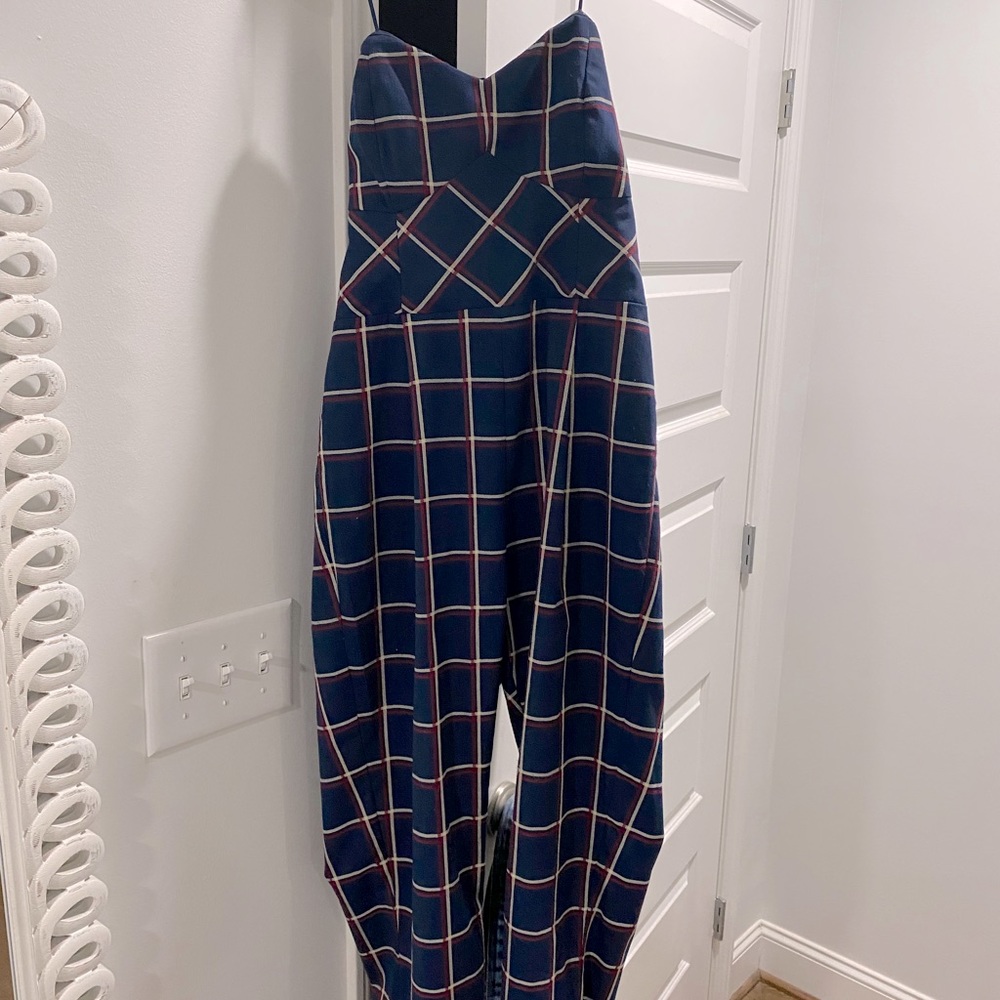 adelyn rae strapless jumpsuit, size medium, navy, red & white pattern